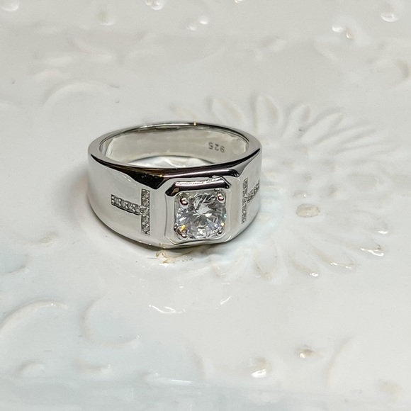 Sterling silver thick ring with stone for men and women - Picture 2 of 9